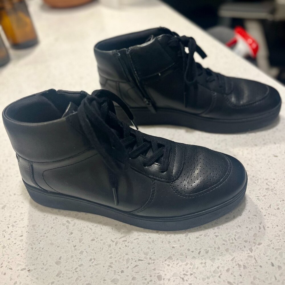 RALLY Leather High-Top Sneakers
